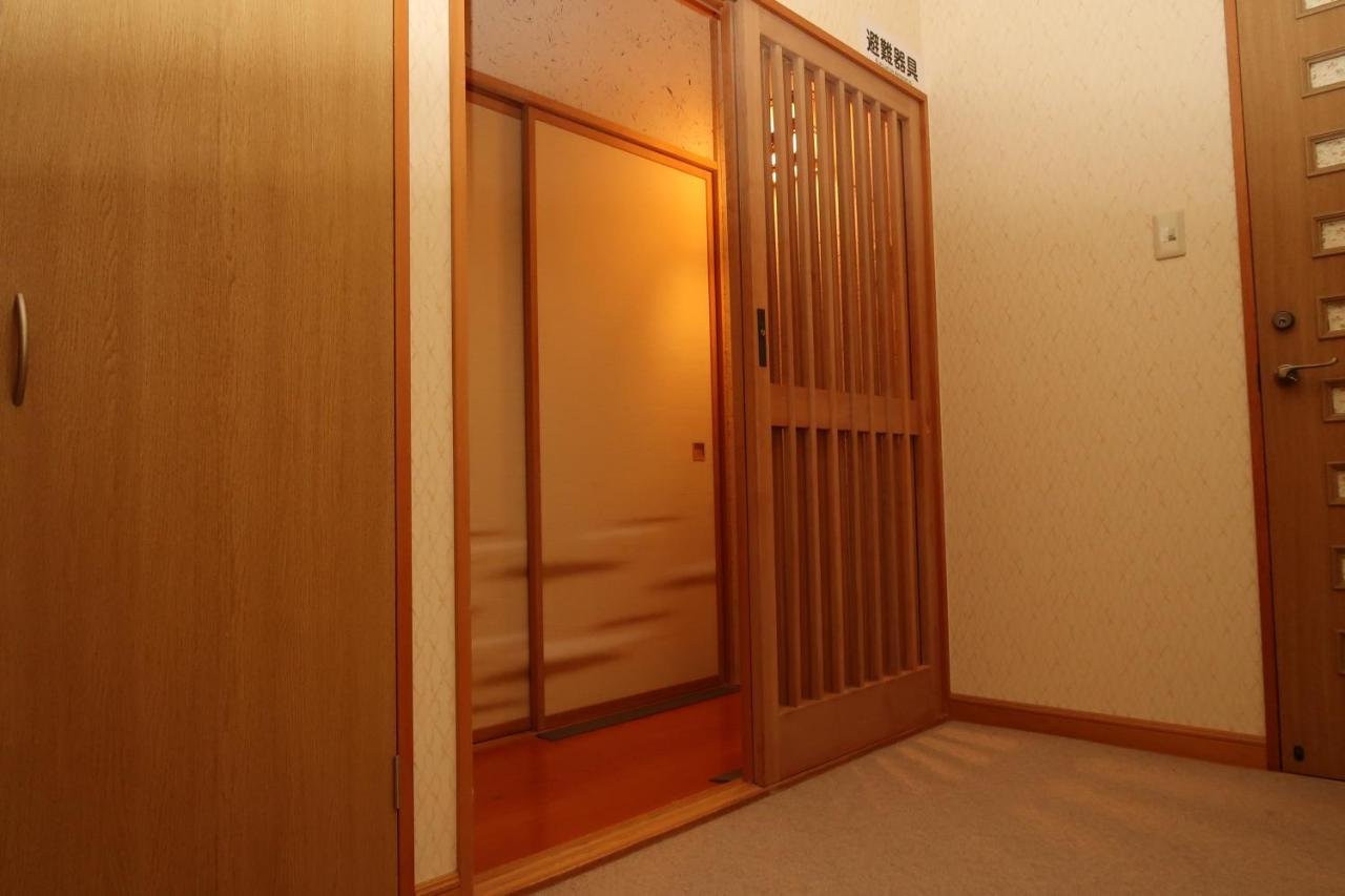Otaru Ekimae Guest House Ito מראה חיצוני תמונה